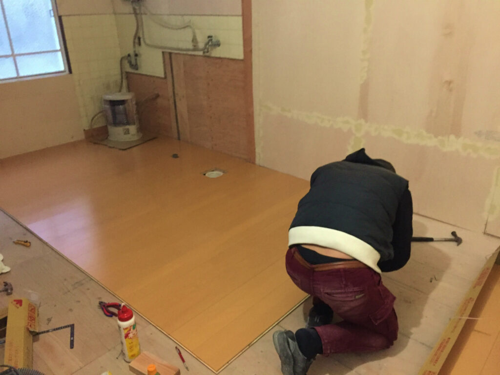 フローリング張替え