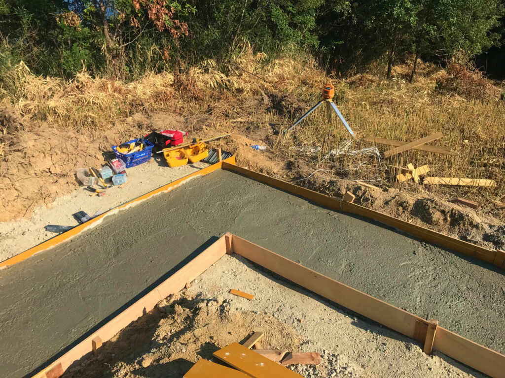 捨てコンクリート打設