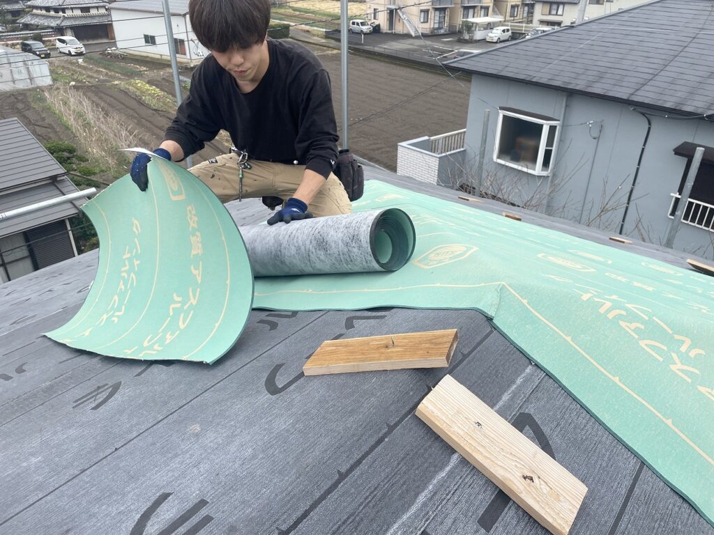 ルーフィングの増し張り