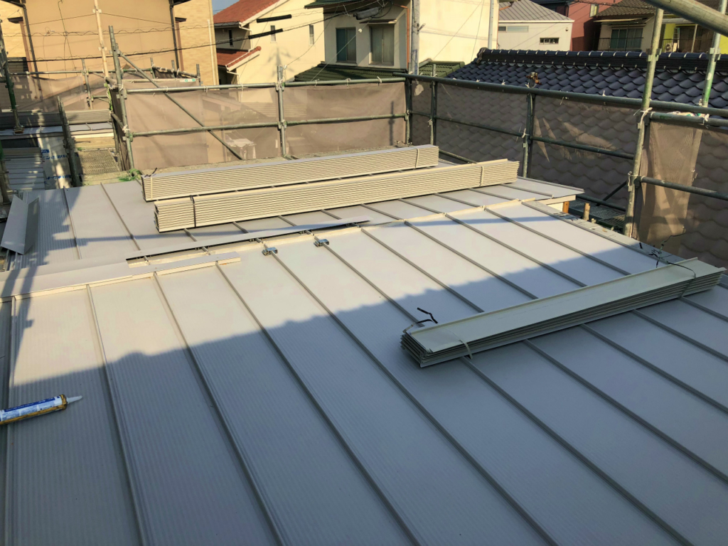 ガルバ屋根工事