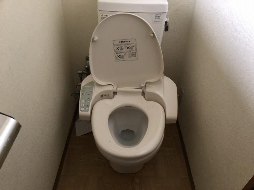 便座の交換前