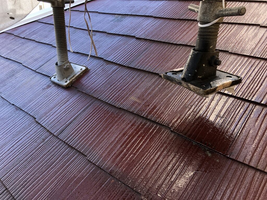 屋根塗装・シーラー塗布