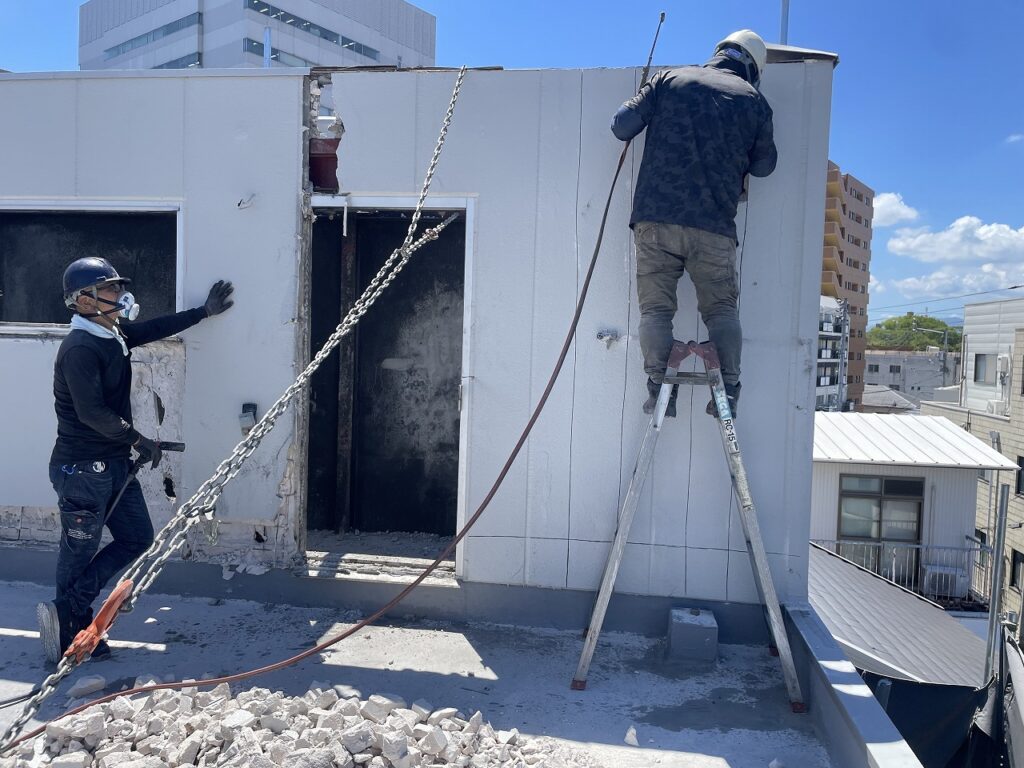 鉄骨造(S造)4階手壊し