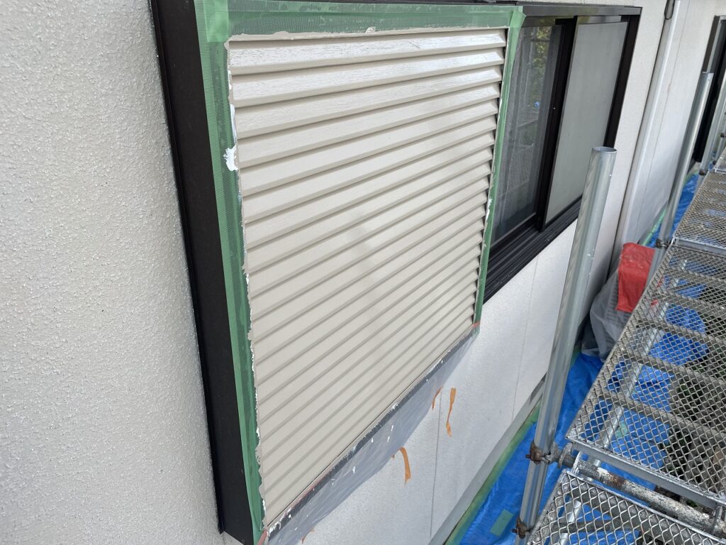 雨戸の塗装