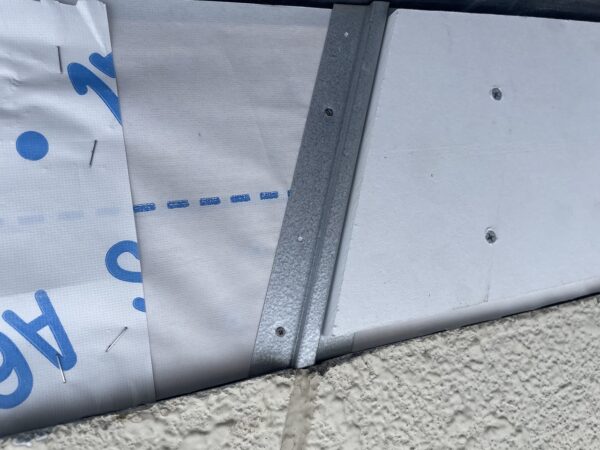 下地と透湿防水シート