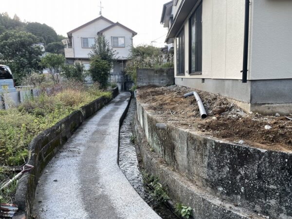 高知市 T様 伐根・ブロック・土間撤去工事