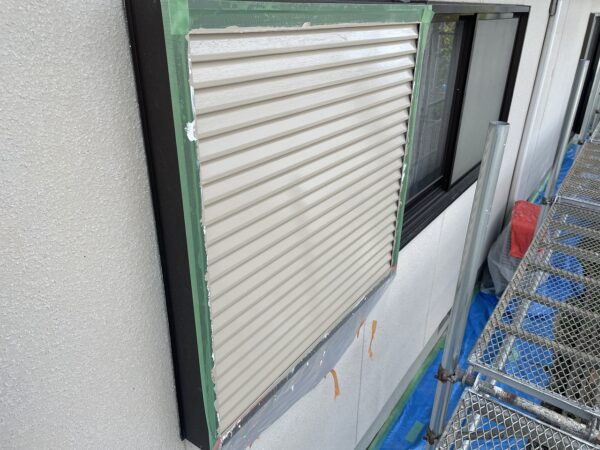 雨戸の戸袋塗装
