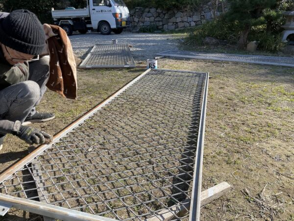 フェンスの塗装