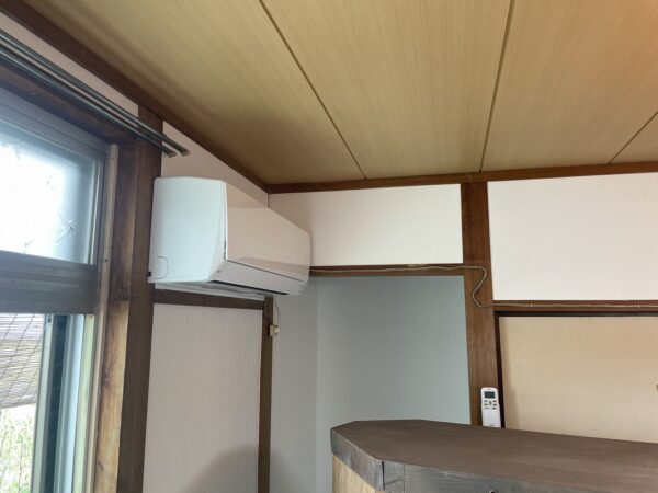 クロス張り完了