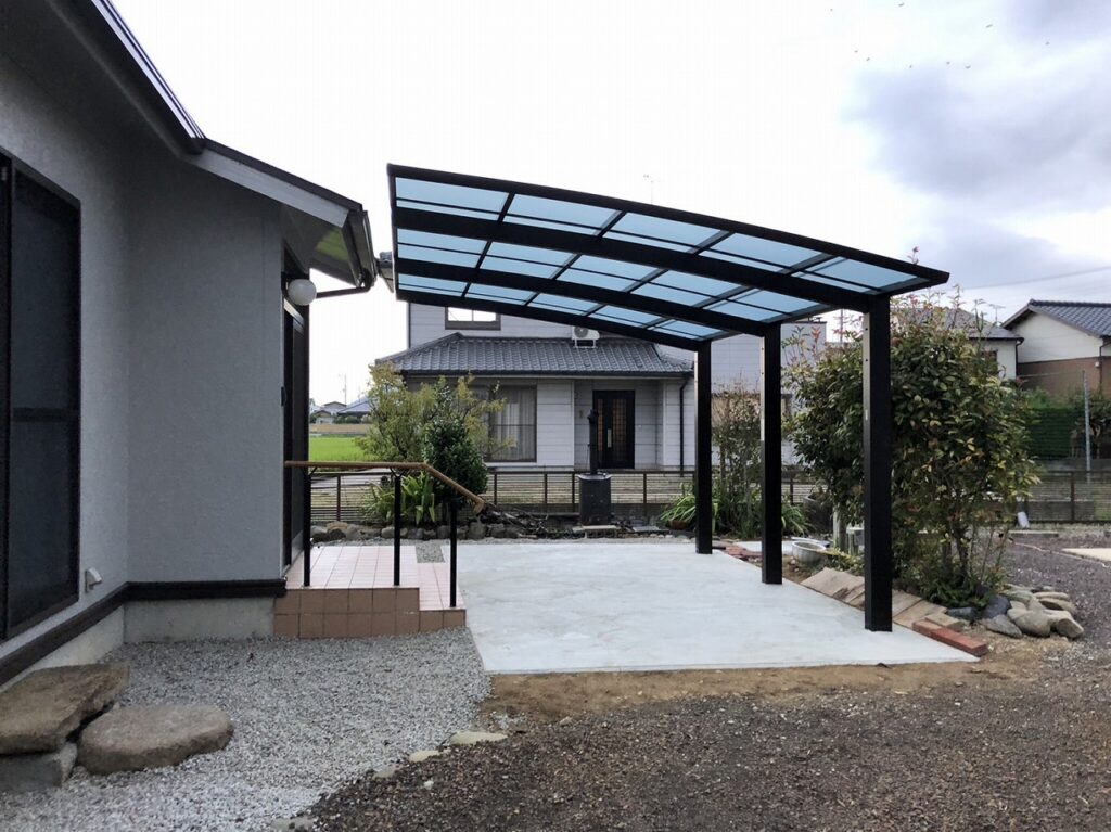 カーポート工事完了