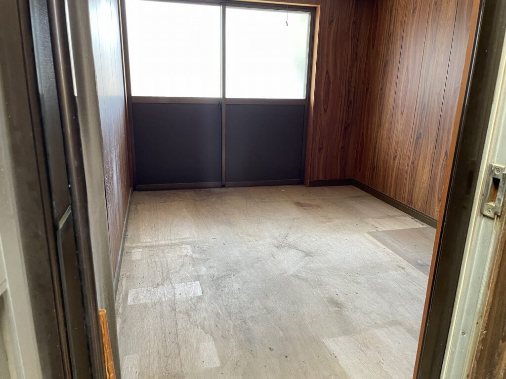 倉庫内撤去完了