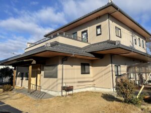 外壁塗装・樋・板金工事完了