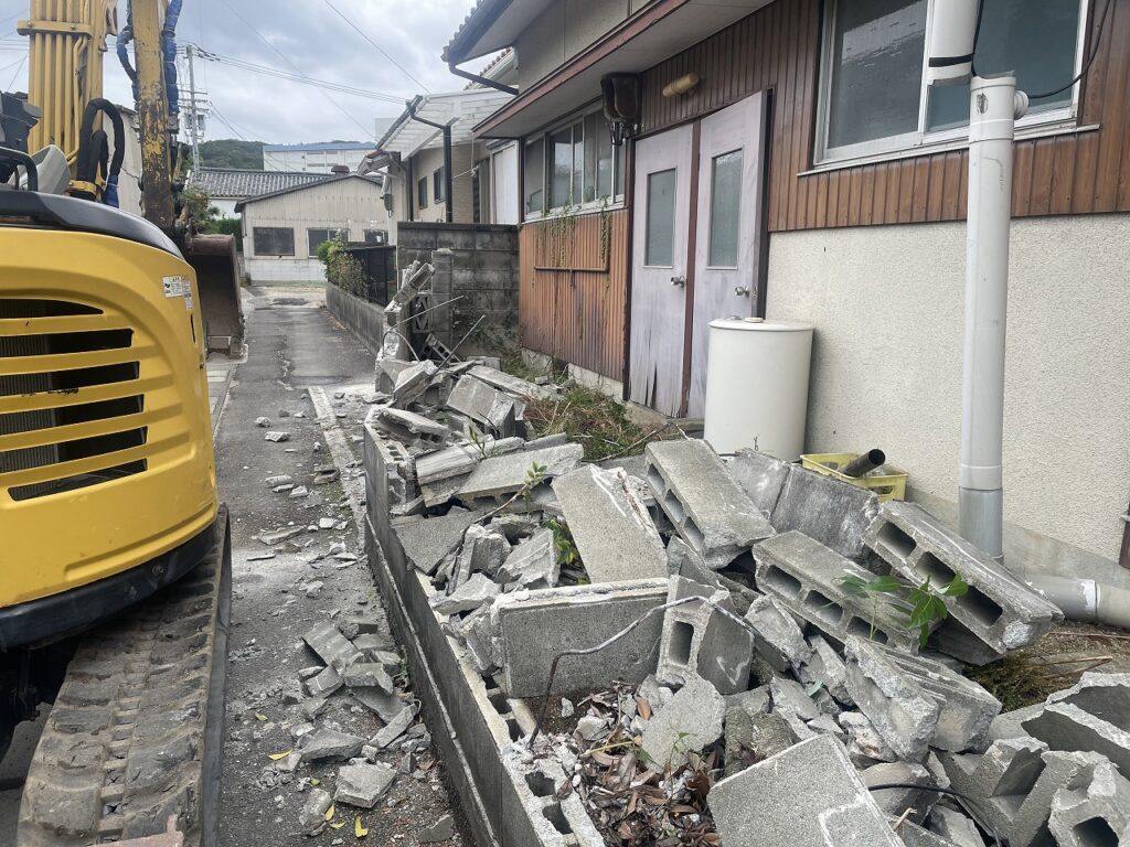 さぬき市 木造解体工事 先行解体