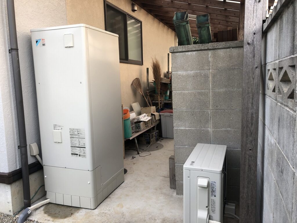 ネオキュート(温水器)工事完了