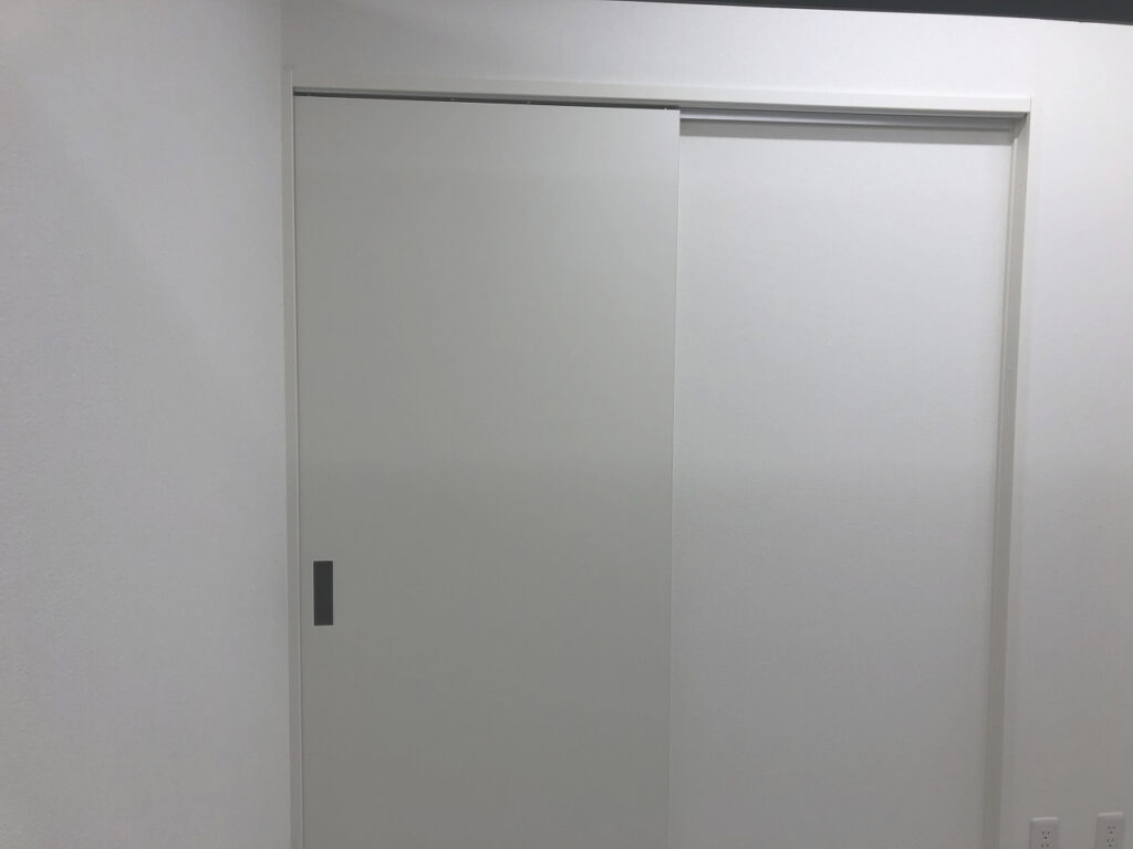 扉の吊り込み・調整後