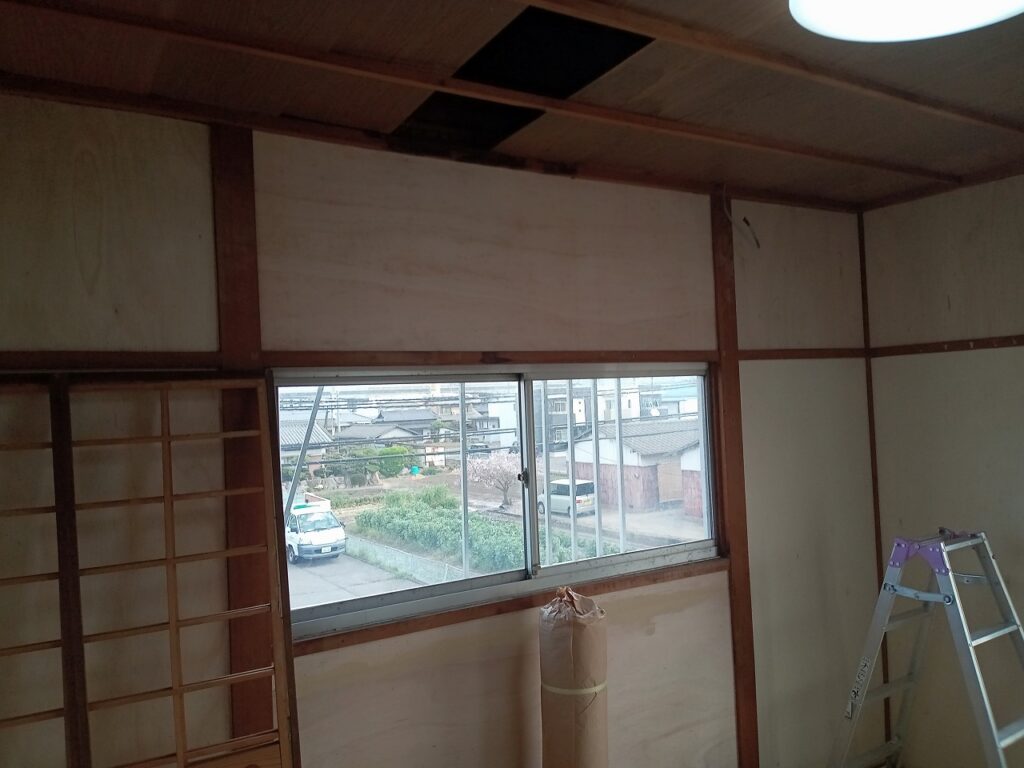 2階和室：壁下地