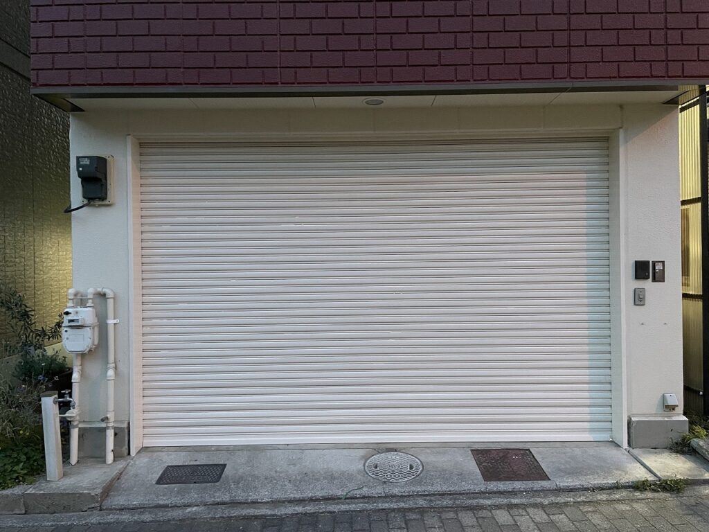 シャッター塗装完了